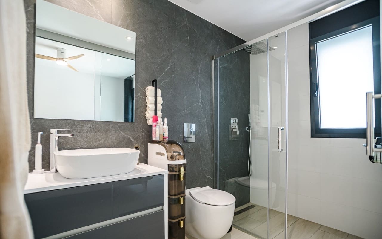 Chalet de 3 habitaciones en Algorfa en venta con piscina garaje - 600.000 € (Ref: 9946578)