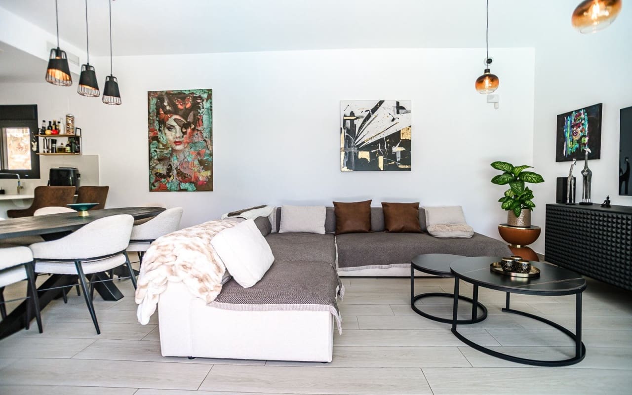 Chalet de 3 habitaciones en Algorfa en venta con piscina garaje - 600.000 € (Ref: 9946578)