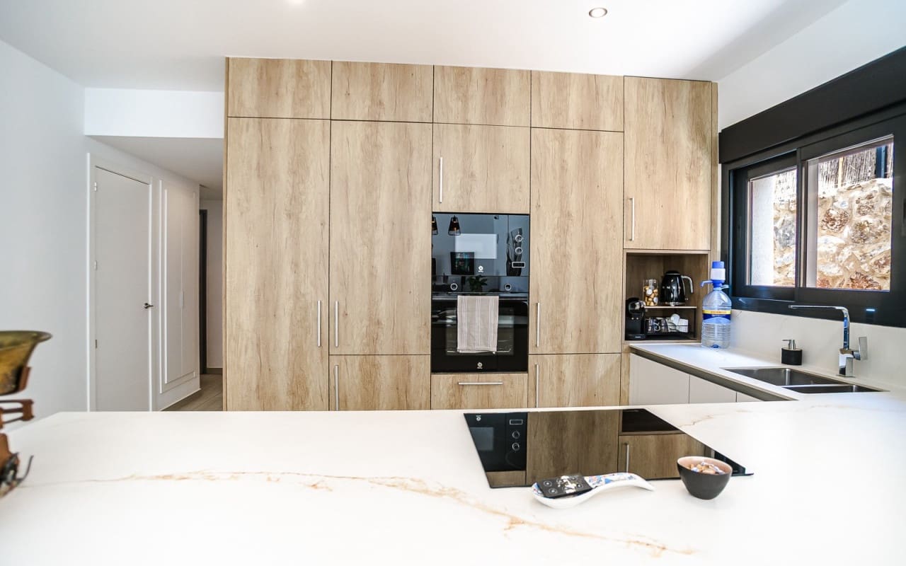 Chalet de 3 habitaciones en Algorfa en venta con piscina garaje - 600.000 € (Ref: 9946578)