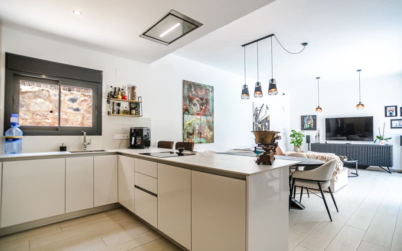 Chalet de 3 habitaciones en Algorfa en venta con piscina garaje - 600.000 € (Ref: 9946578)