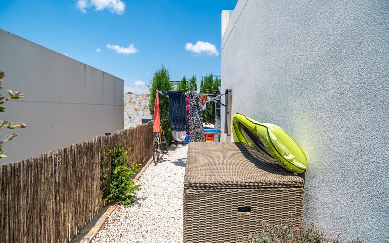 Chalet de 3 habitaciones en Algorfa en venta con piscina garaje - 600.000 € (Ref: 9946578)
