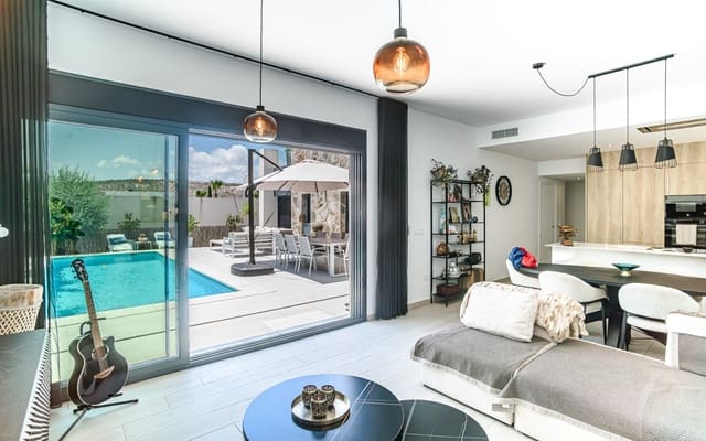 Chalet de 3 habitaciones en Algorfa en venta con piscina - 600.000 € (Ref: 9946578)