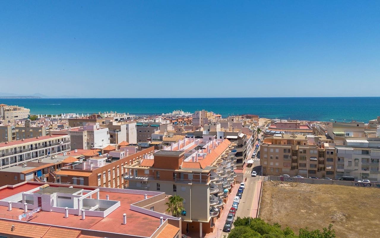 1 bedroom Beach Apartment for sale in La Mata - € 149,900 (Ref: 9946580)
