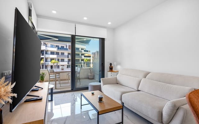 2 soveværelse Lejlighed til salg i Playa Flamenca, Orihuela med swimmingpool - € 350.000 (Ref: 9946583)