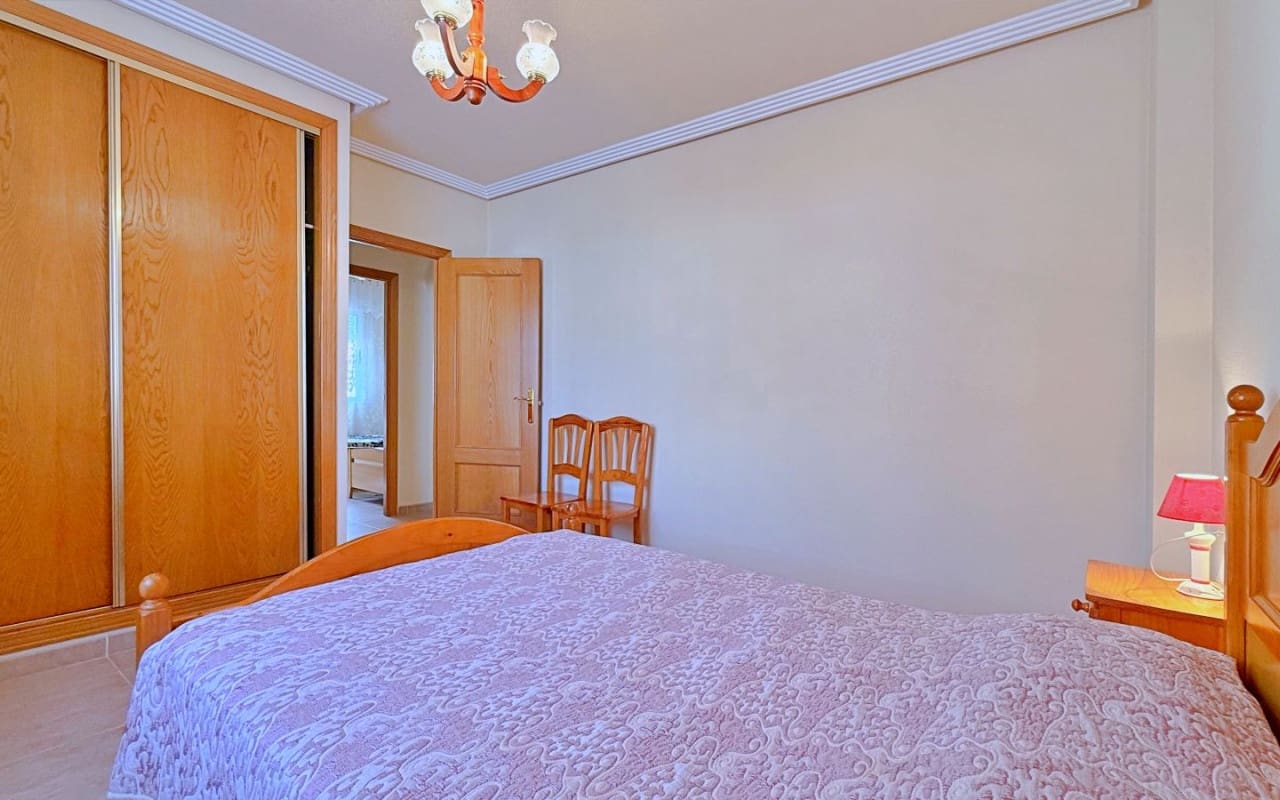 4 quarto Moradia para venda em Orihuela Costa - 379 000 € (Ref: 9950148)