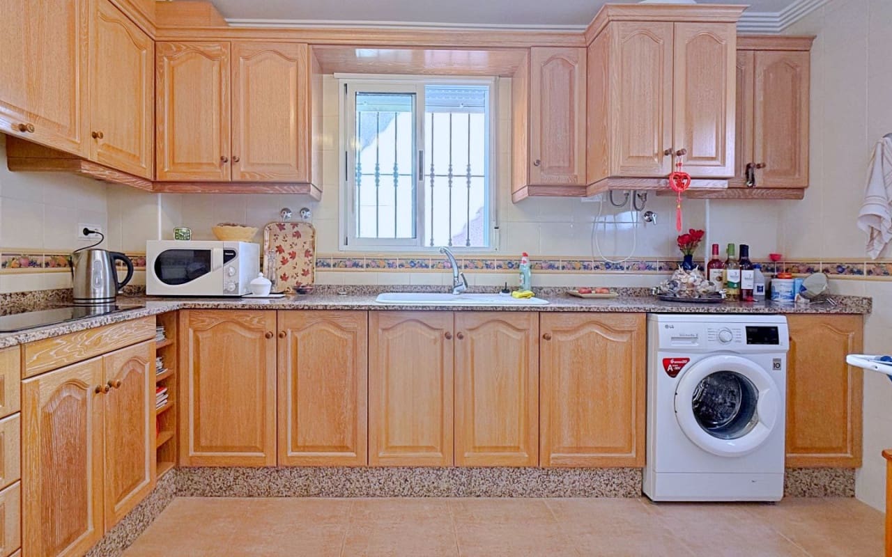 4 quarto Moradia para venda em Orihuela Costa - 379 000 € (Ref: 9950148)