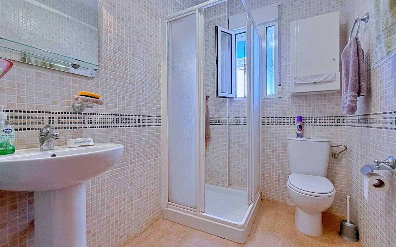 4 quarto Moradia para venda em Orihuela Costa - 379 000 € (Ref: 9950148)