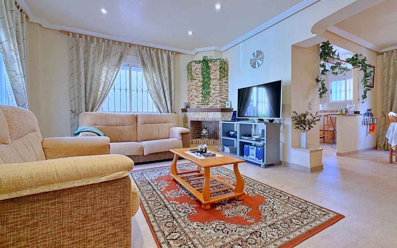 4 quarto Moradia para venda em Orihuela Costa - 379 000 € (Ref: 9950148)