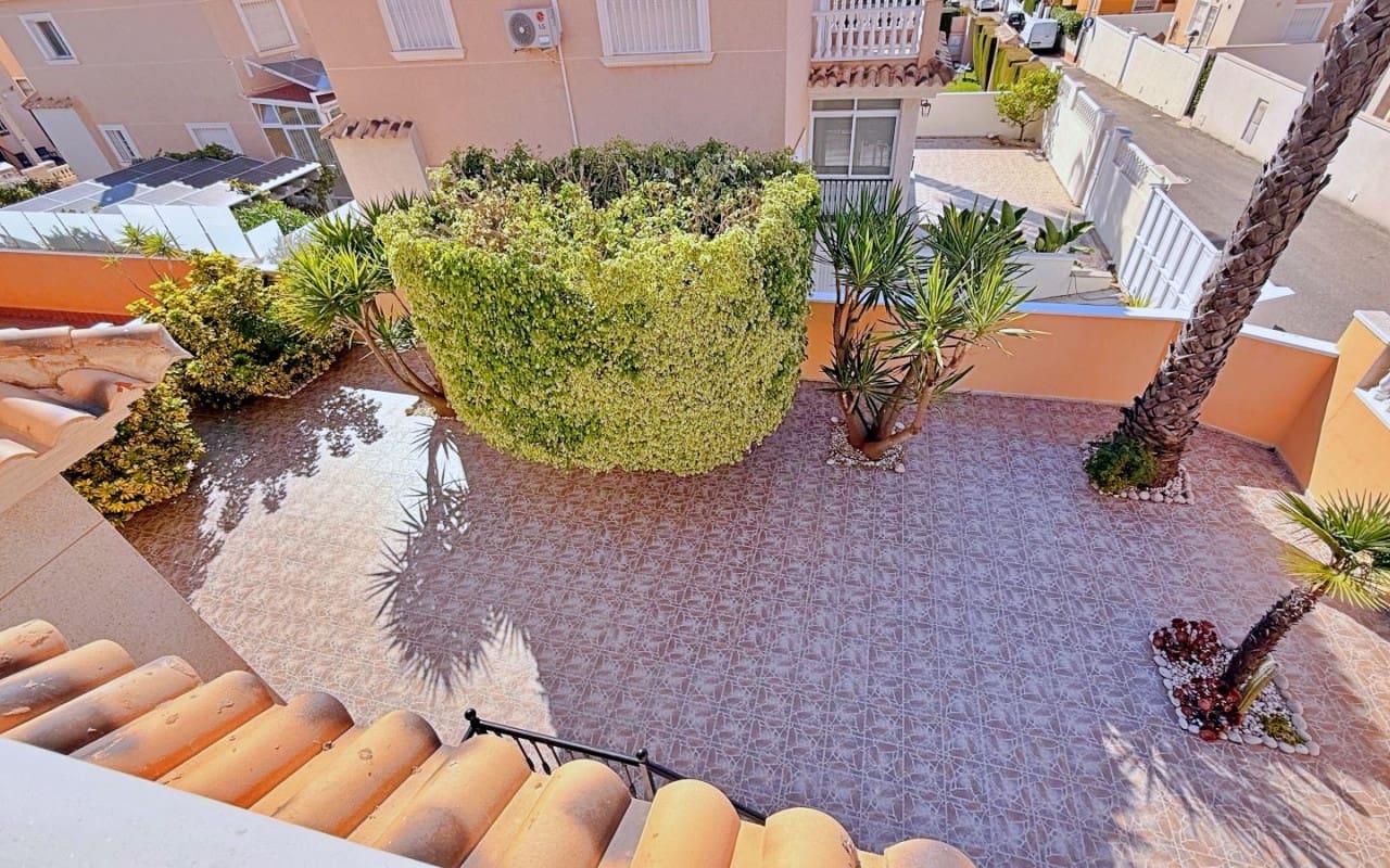 4 quarto Moradia para venda em Orihuela Costa - 379 000 € (Ref: 9950148)