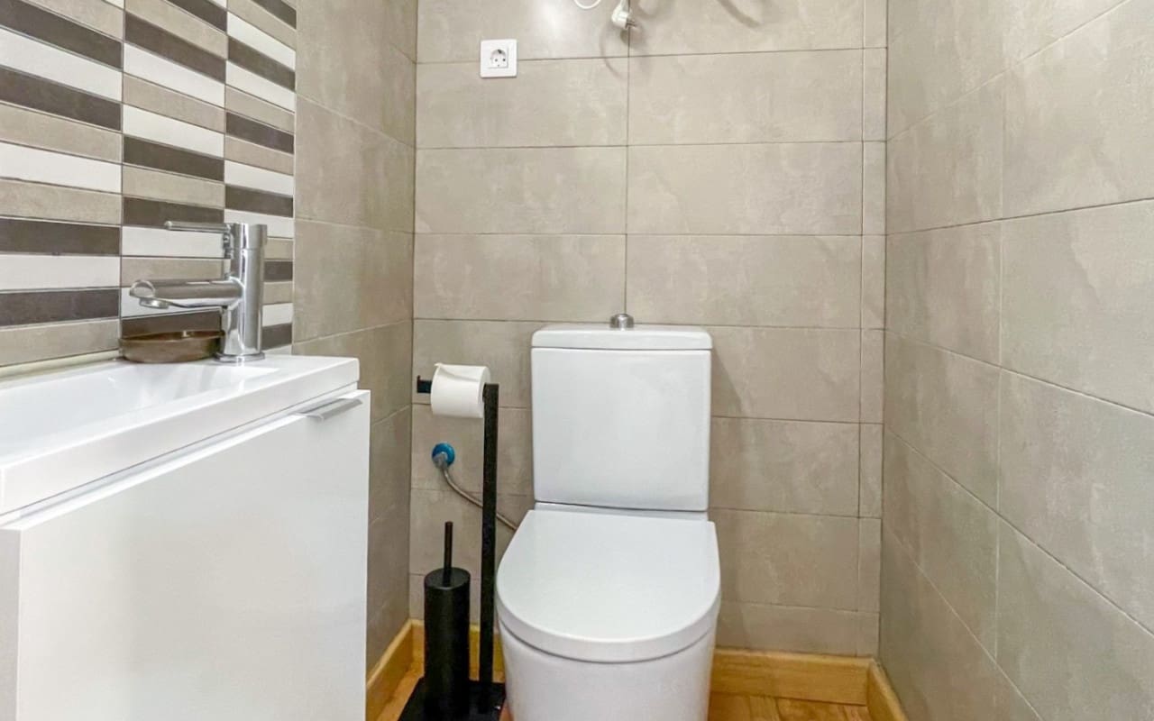 3 slaapkamer Huis te koop in Playa Flamenca met zwembad - € 285.000 (Ref: 9950149)