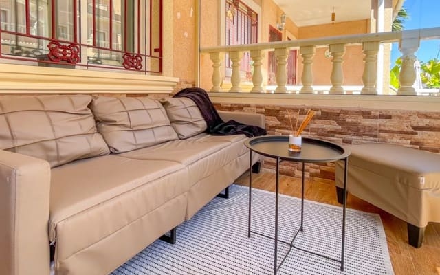 3 slaapkamer Huis te koop in Playa Flamenca, Orihuela met zwembad - € 285.000 (Ref: 9950149)