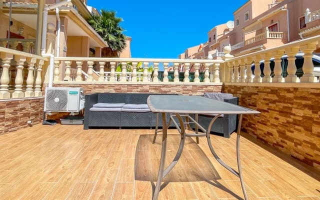 3 slaapkamer Huis te koop in Playa Flamenca, Orihuela met zwembad - € 285.000 (Ref: 9950149)