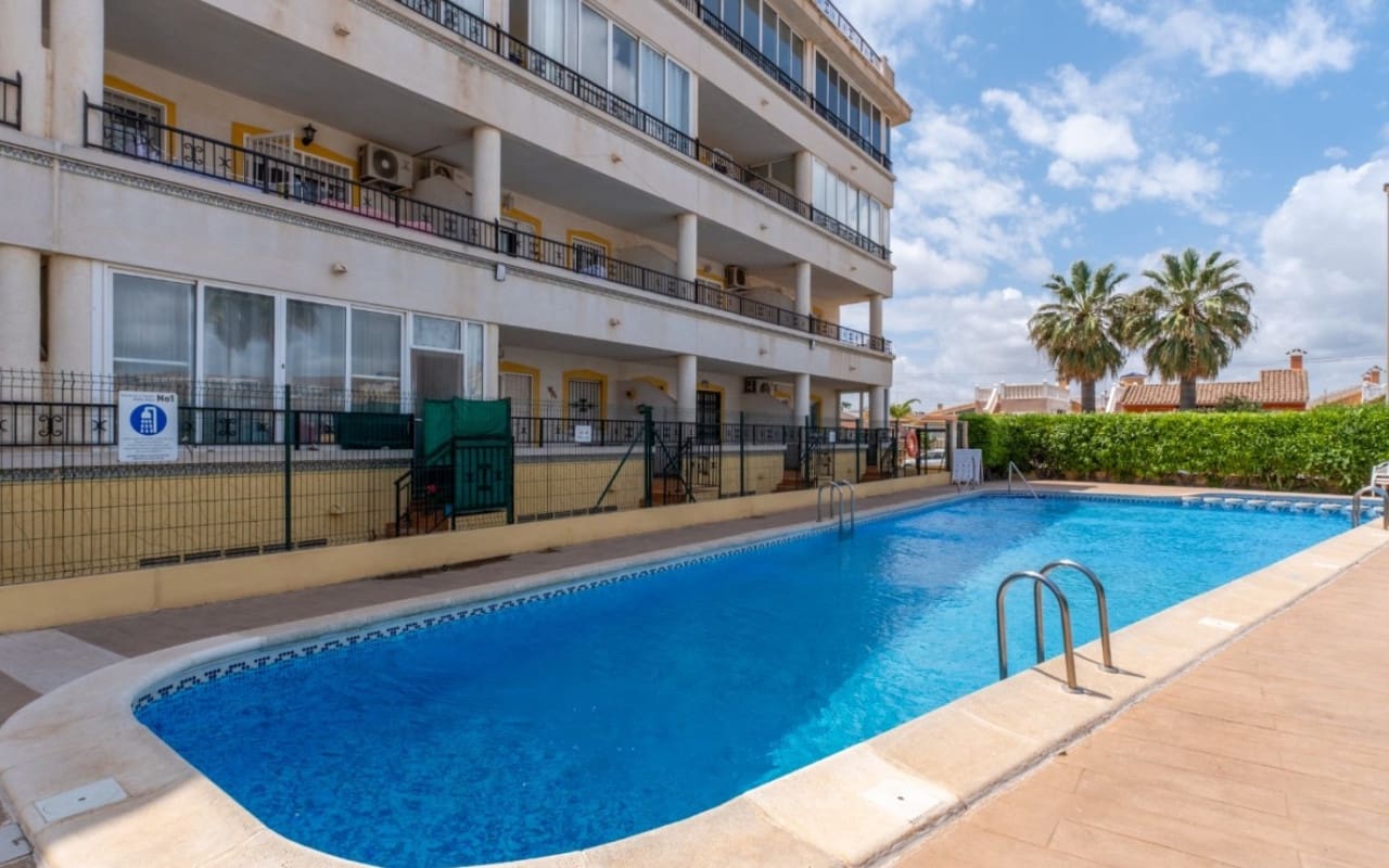 2 bedroom Apartment for sale in La Florida with pool - € 194,800 (Ref: 9950151)