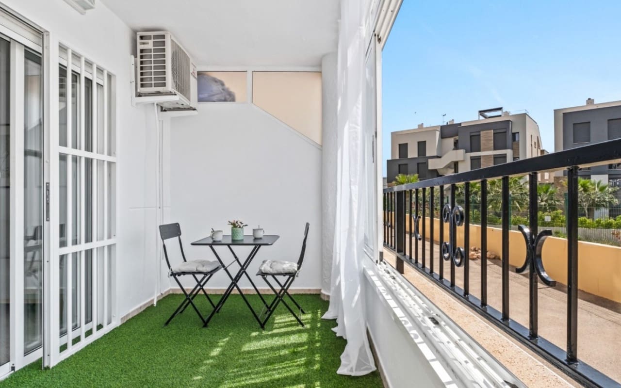 2 bedroom Apartment for sale in La Florida with pool - € 194,800 (Ref: 9950151)