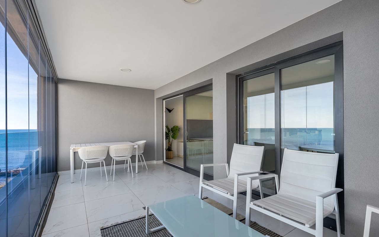 2 chambre Appartement à vendre à Punta Prima - 765 000 € (Ref: 9950152)