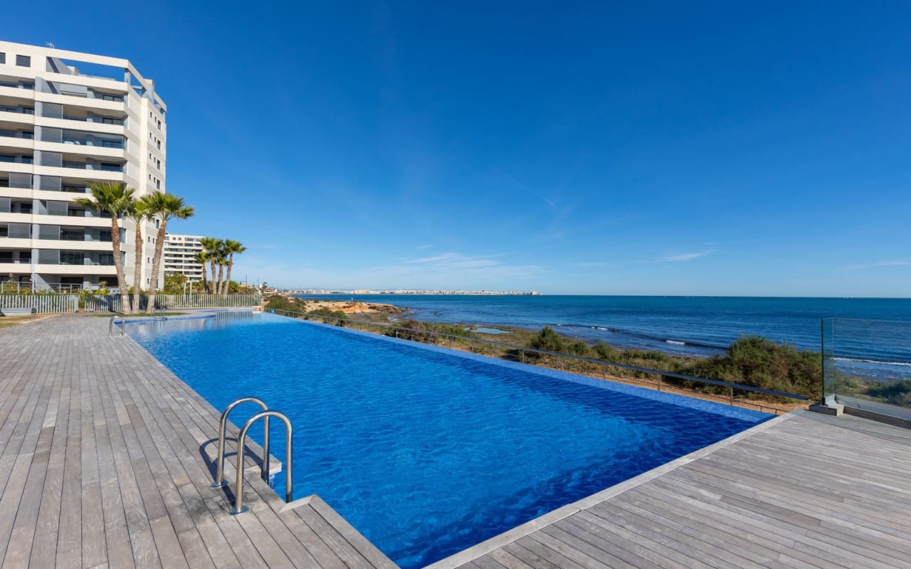 2 chambre Appartement à vendre à Punta Prima - 765 000 € (Ref: 9950152)