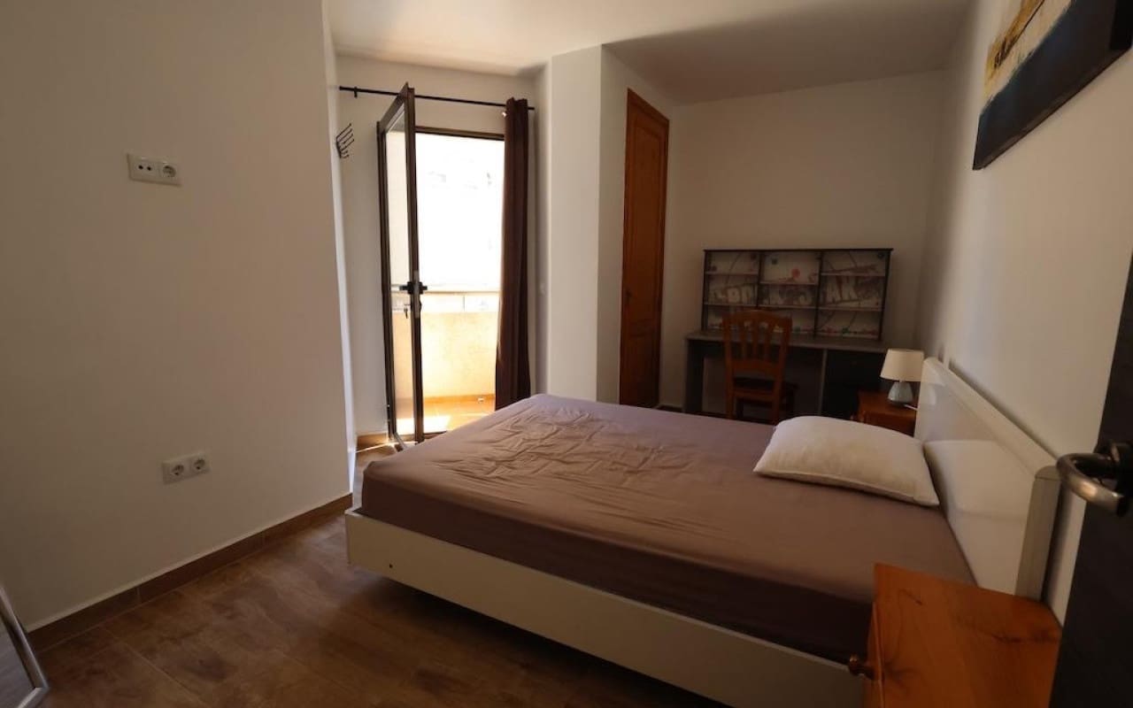3 soverom Leilighet til salgs i Torrevieja med svømmebasseng - € 189 000 (Ref: 9950153)