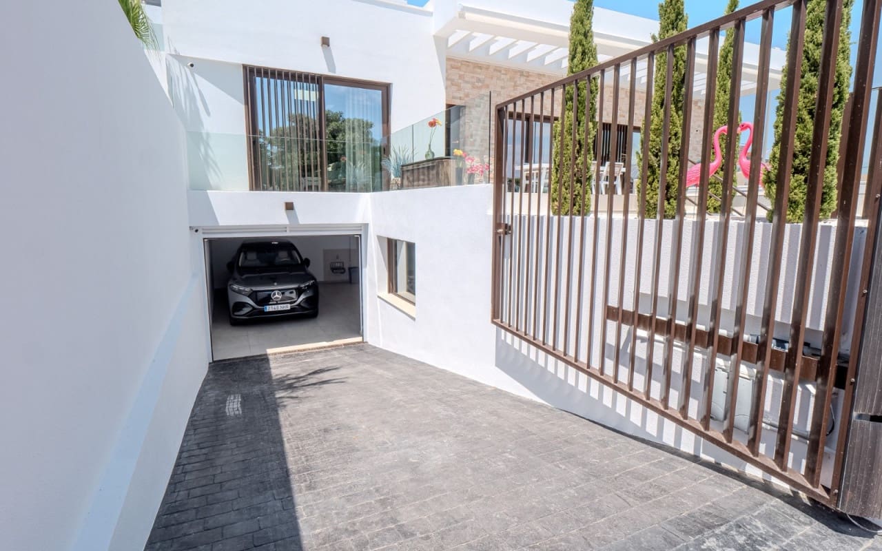 3 sypialnia Willa na sprzedaż w Rojales z basenem garażem - 930 000 € (Ref: 9953057)
