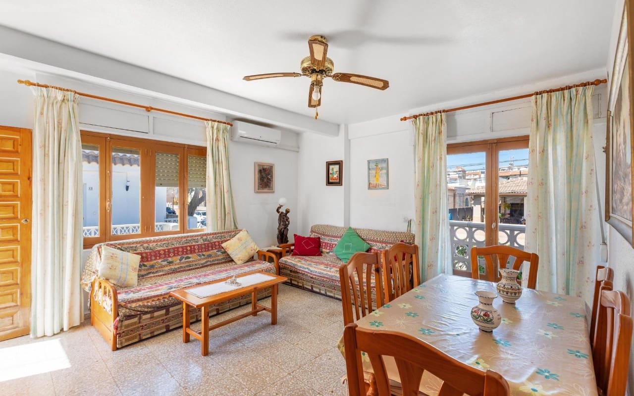 3 sovrum Hus till salu i La Mata - 190 000 € (Ref: 9956207)