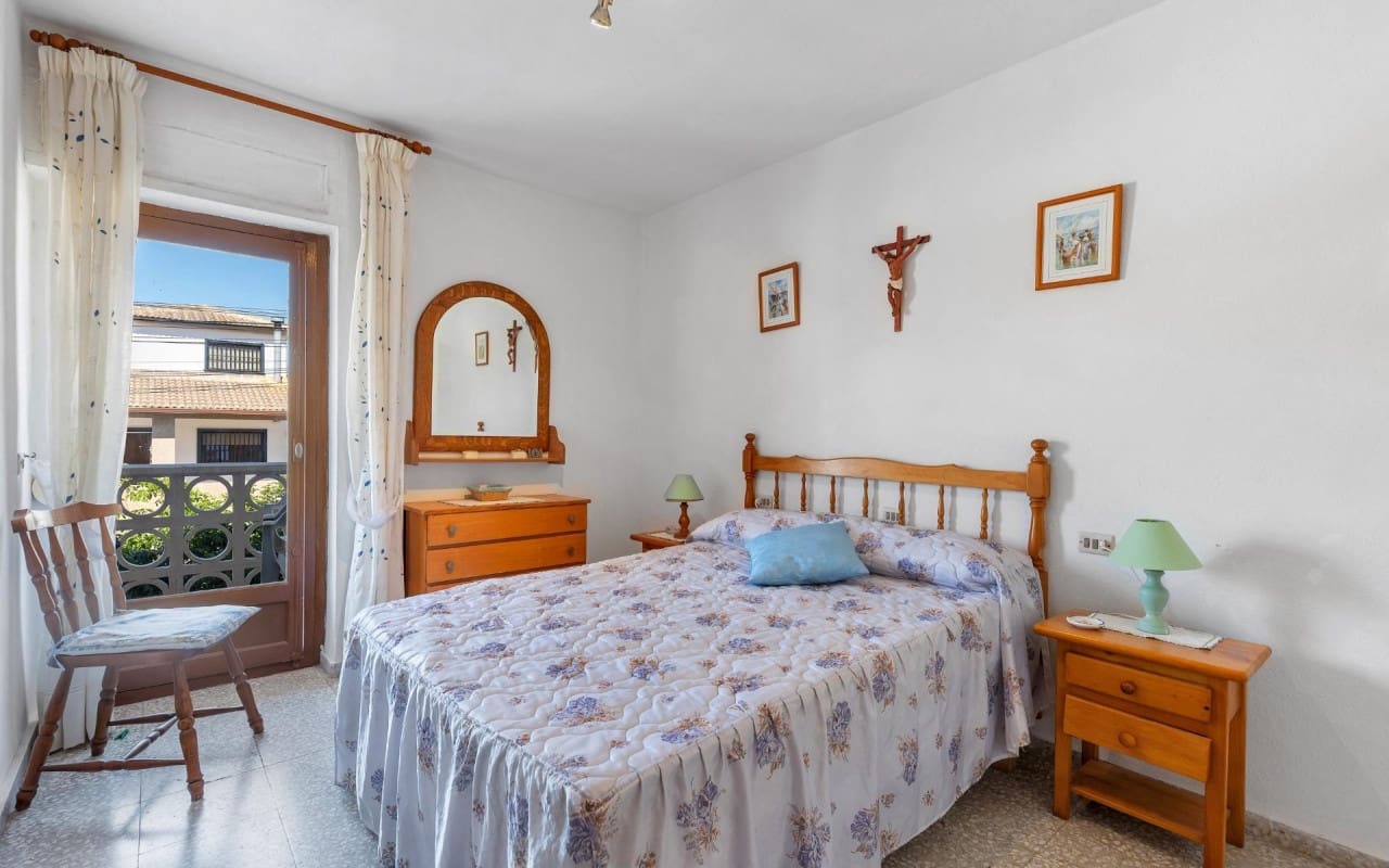 3 sovrum Hus till salu i La Mata - 190 000 € (Ref: 9956207)
