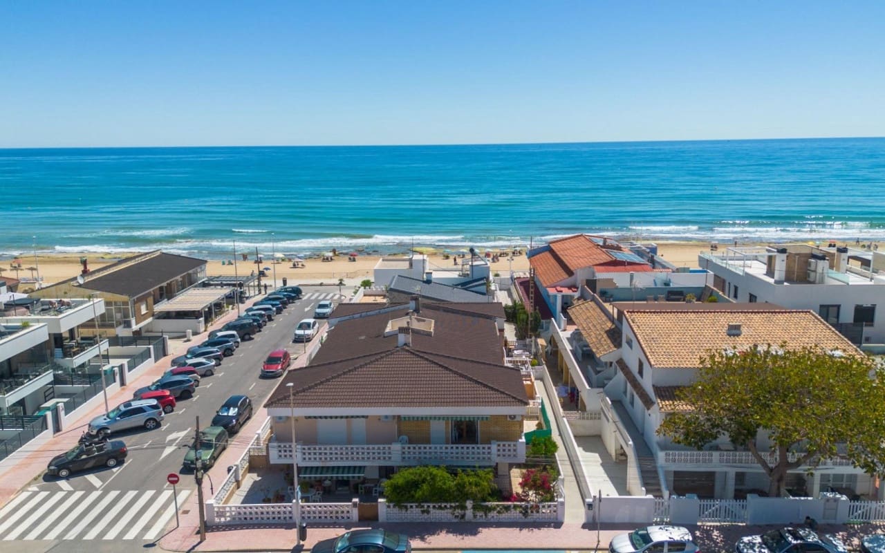 3 sovrum Hus till salu i La Mata - 190 000 € (Ref: 9956207)