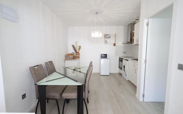 1 sypialnia Dom na sprzedaż w Los Balcones z basenem - 125 000 € (Ref: 9956208)