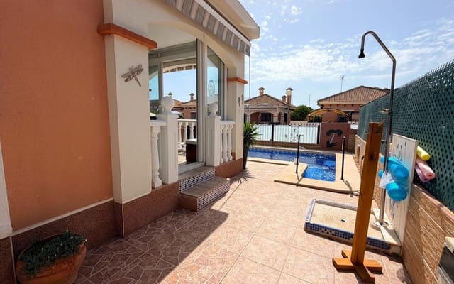 3 soverom Villa til salgs i Los Montesinos med svømmebasseng garasje - € 315 000 (Ref: 9963989)