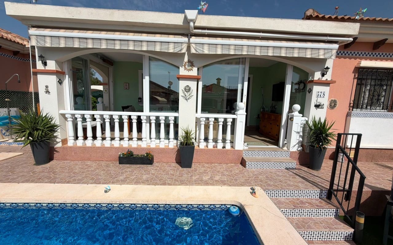 3 camera da letto Villa in vendita in Los Montesinos con piscina - 315.000 € (Rif: 9963989)