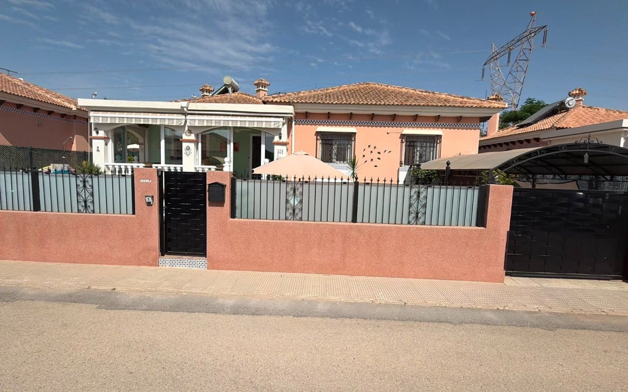 3 camera da letto Villa in vendita in Los Montesinos con piscina - 315.000 € (Rif: 9963989)