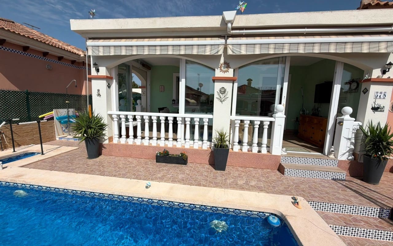 3 camera da letto Villa in vendita in Los Montesinos con piscina - 315.000 € (Rif: 9963989)