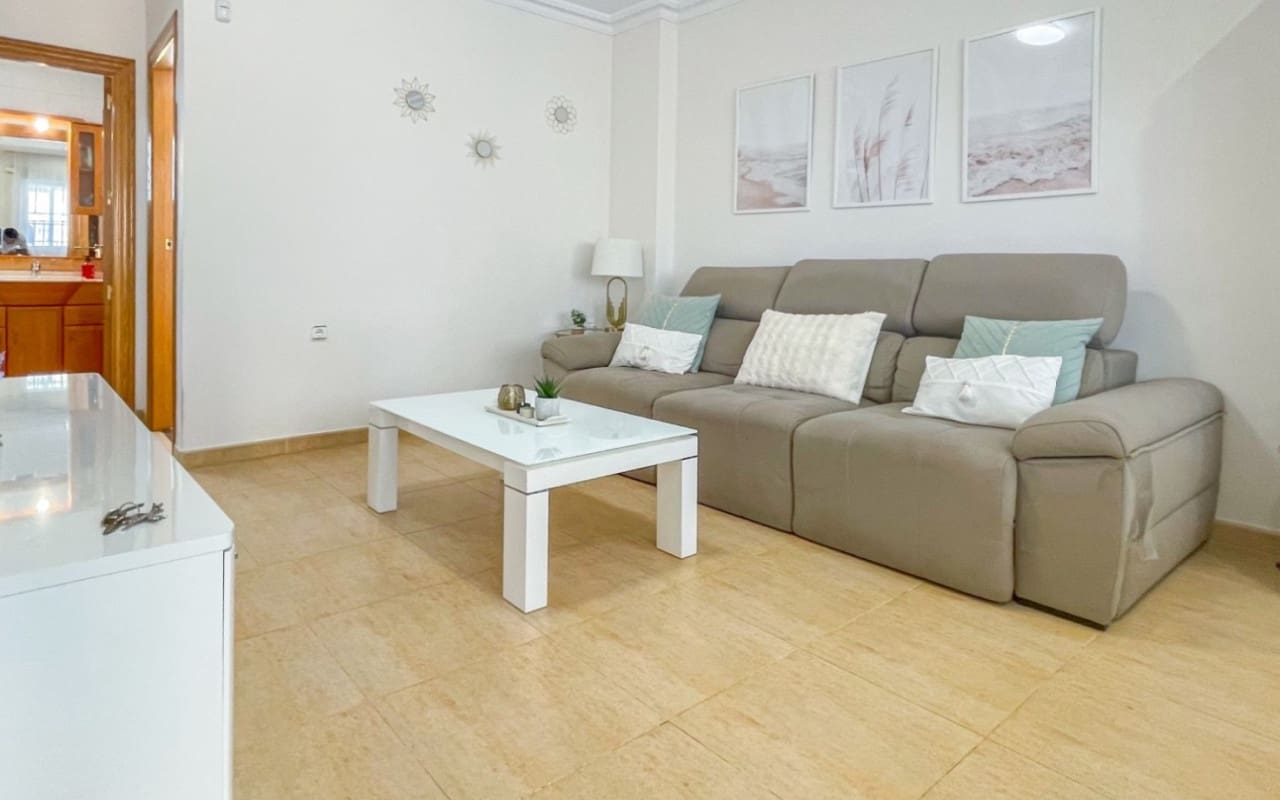 4 sovrum Hus till salu i Orihuela Costa med pool - 339 000 € (Ref: 9963992)