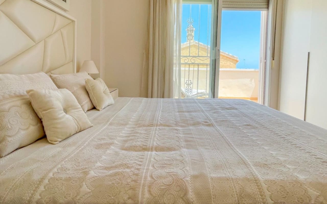 4 sovrum Hus till salu i Orihuela Costa med pool - 339 000 € (Ref: 9963992)