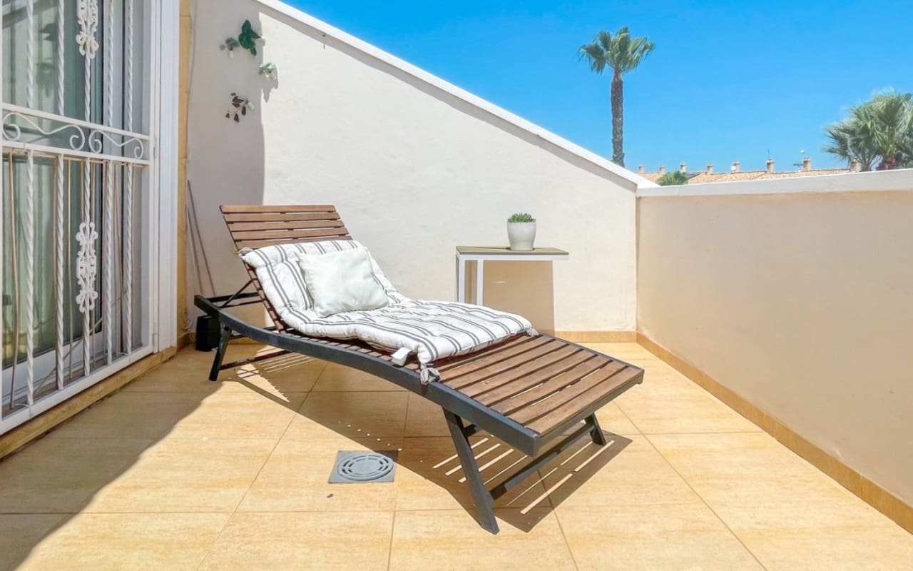 4 sovrum Hus till salu i Orihuela Costa med pool - 339 000 € (Ref: 9963992)