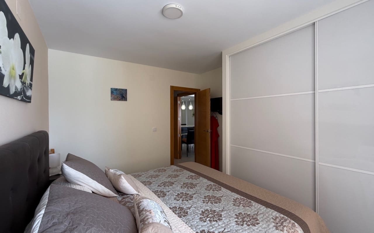 3 soveværelse Strandlejlighed til salg i Torrevieja - € 329.000 (Ref: 9963995)