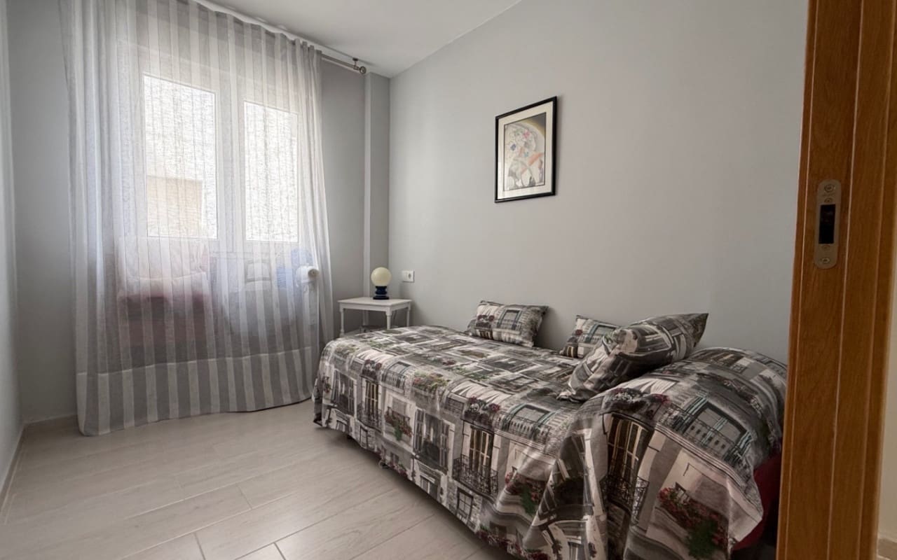 3 soveværelse Strandlejlighed til salg i Torrevieja - € 329.000 (Ref: 9963995)