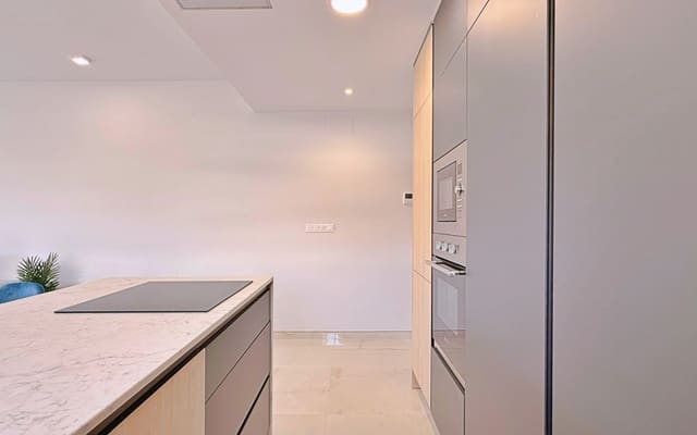 2 chambre Appartement à vendre à La Florida, Orihuela - 295 000 € (Ref: 9963997)