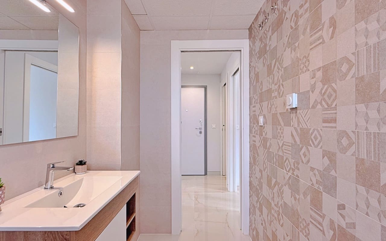 2 chambre Appartement à vendre à Orihuela Costa - 295 000 € (Ref: 9963997)