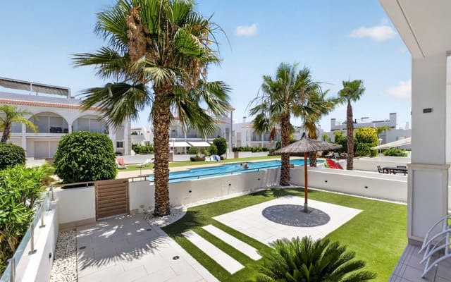 2 soveværelse Lejlighed til salg i Ciudad Quesada, Rojales med swimmingpool - € 329.900 (Ref: 9963998)