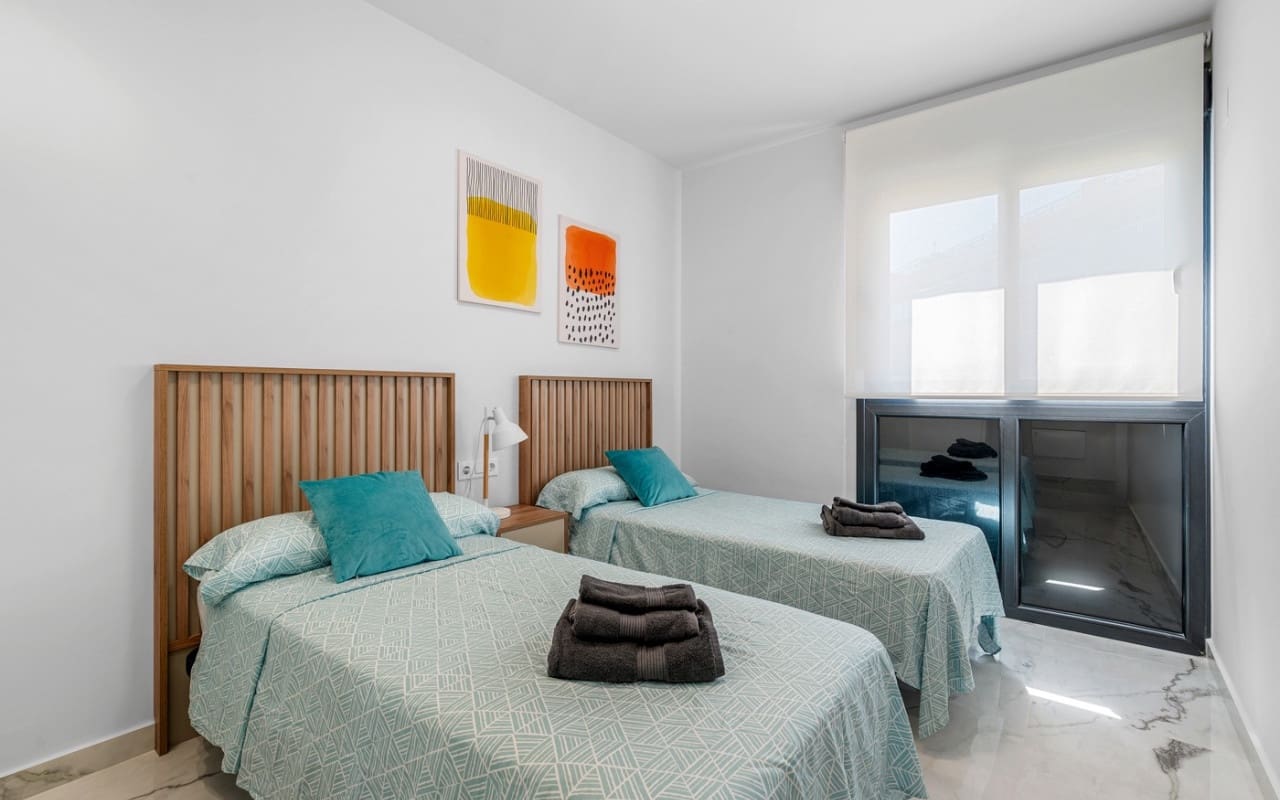 2 bedroom Apartment for sale in Playa Flamenca with pool - € 315,000 (Ref: 9963999)