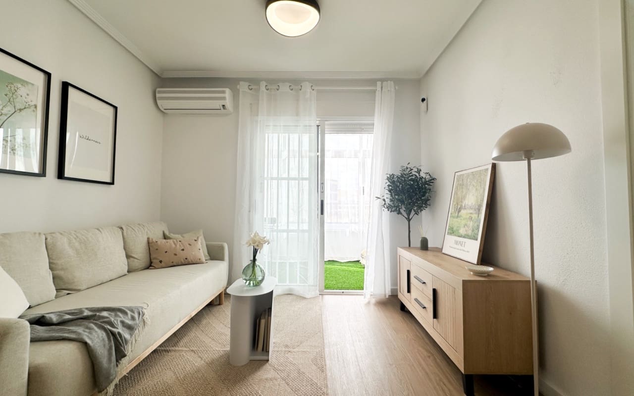 2 bedroom Apartment for sale in Playa Flamenca - € 199,800 (Ref: 9971473)