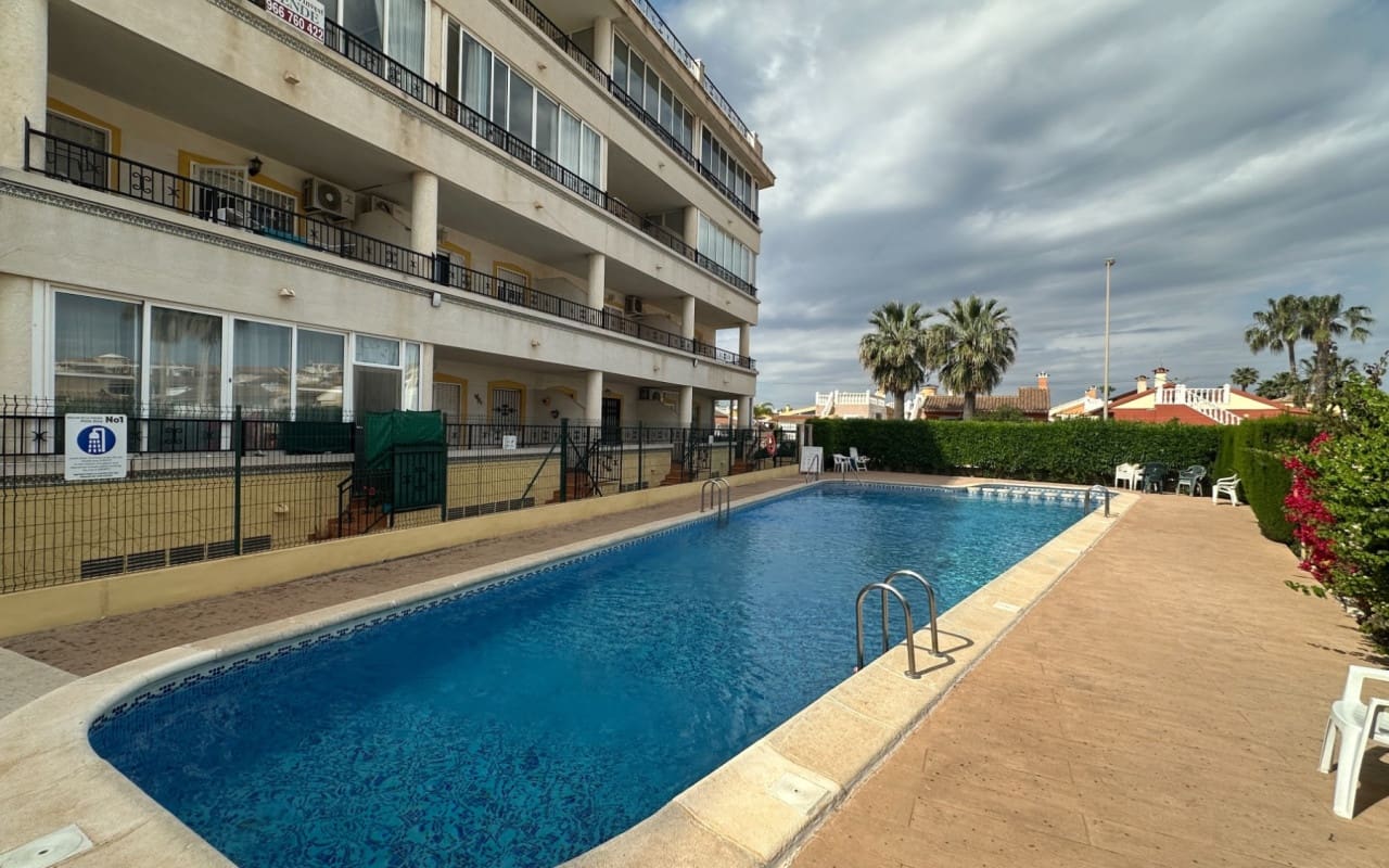 2 bedroom Apartment for sale in Playa Flamenca - € 199,800 (Ref: 9971473)