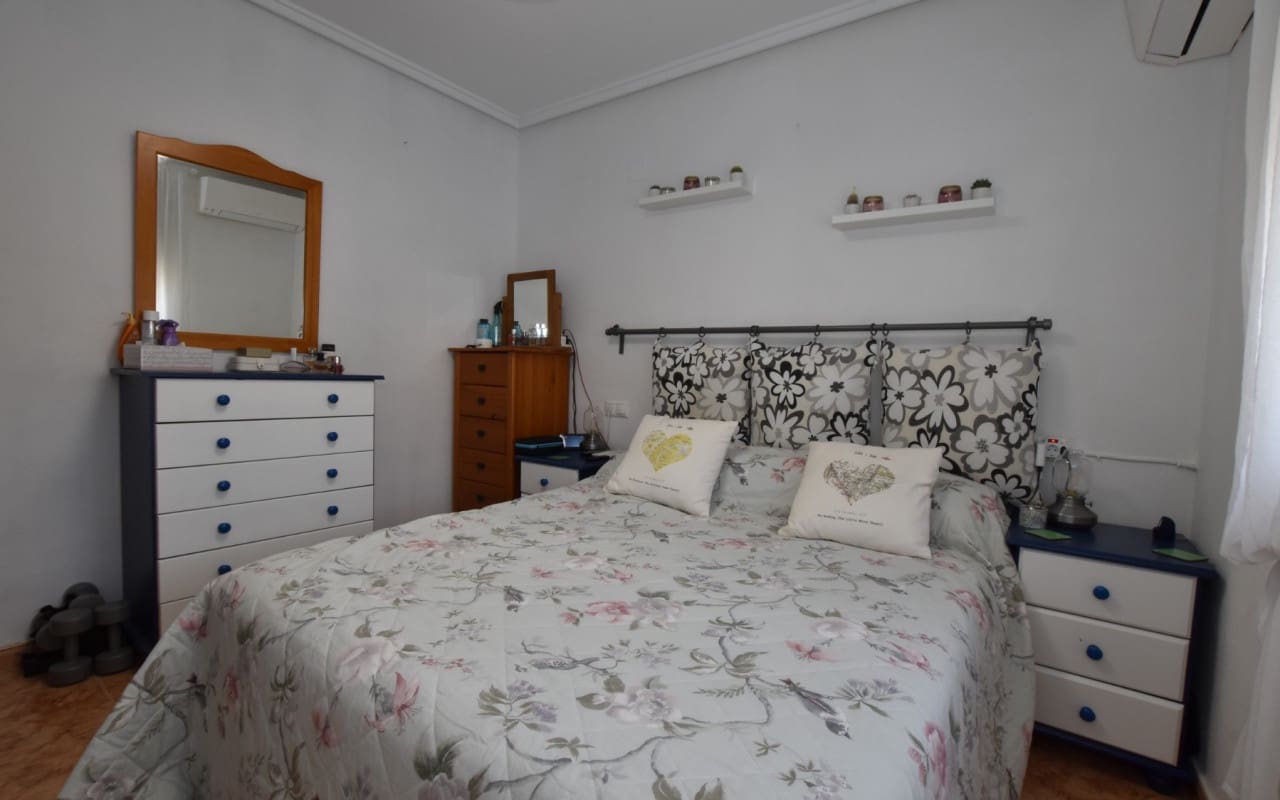 Casa de 2 habitaciones en Algorfa en venta con piscina - 134.995 € (Ref: 9973599)