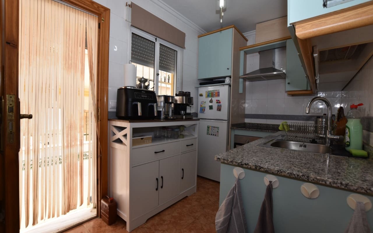 Casa de 2 habitaciones en Algorfa en venta con piscina - 134.995 € (Ref: 9973599)