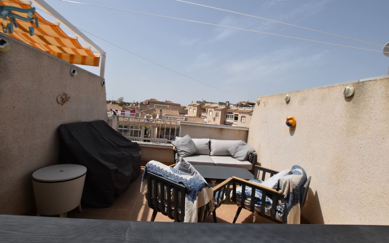 Casa de 2 habitaciones en Algorfa en venta con piscina - 134.995 € (Ref: 9973599)