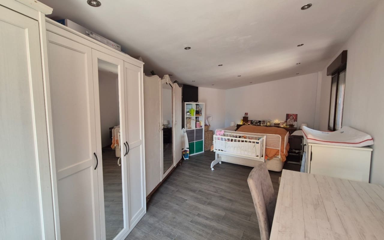 2 Zimmer Villa zu verkaufen in Torrevieja mit Pool - 322.400 € (Ref: 9973600)