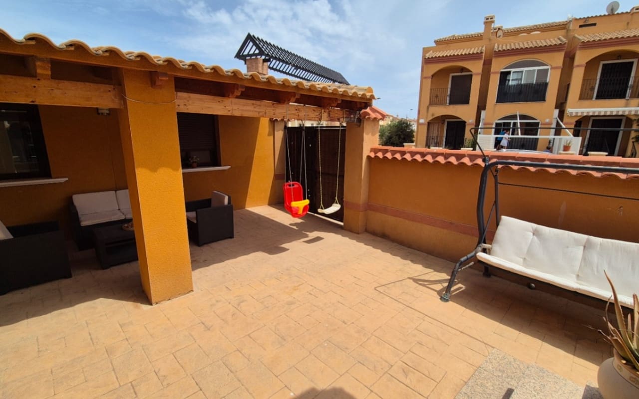 2 Zimmer Villa zu verkaufen in Torrevieja mit Pool - 322.400 € (Ref: 9973600)