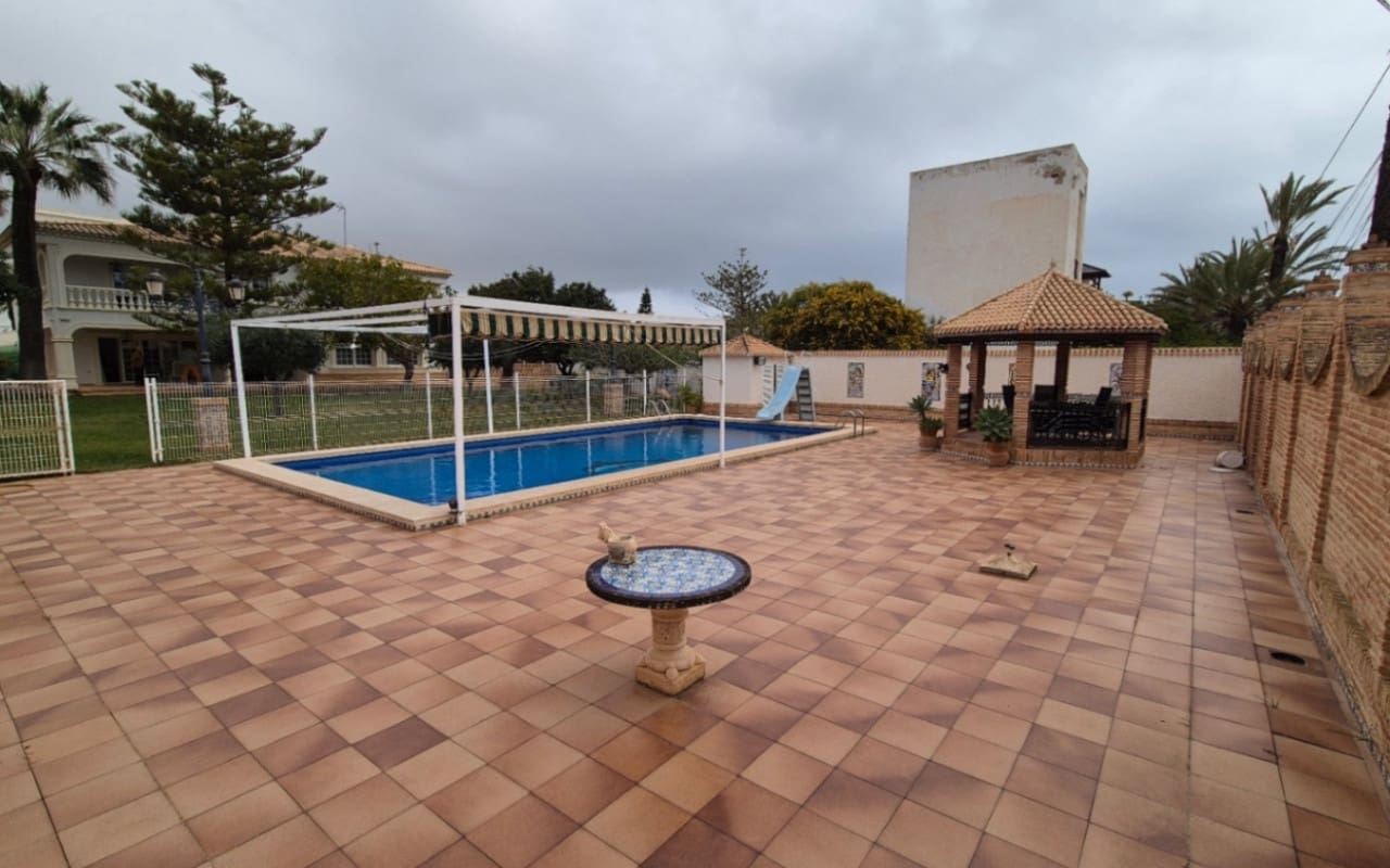 7 soveværelse Villa til salg i Orihuela med swimmingpool - € 1.490.000 (Ref: 9973601)