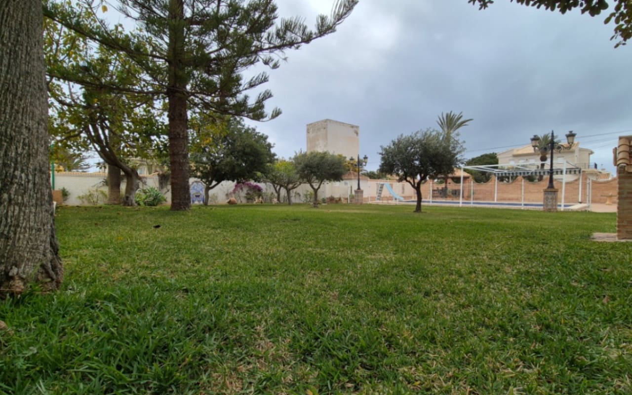 7 soveværelse Villa til salg i Orihuela med swimmingpool - € 1.490.000 (Ref: 9973601)