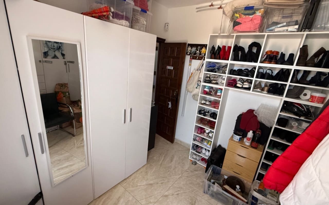 4 soveværelse Villa til salg i Orihuela med swimmingpool - € 750.000 (Ref: 9973602)
