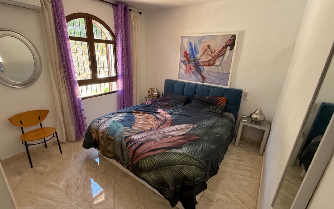 4 soveværelse Villa til salg i Orihuela med swimmingpool - € 750.000 (Ref: 9973602)